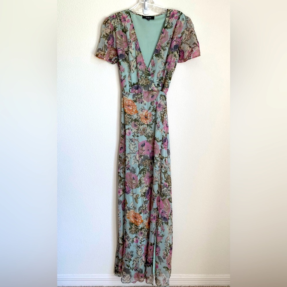 LIKE NEW - Aakaa Size M - Women’s Teal Floral Wrap Dress